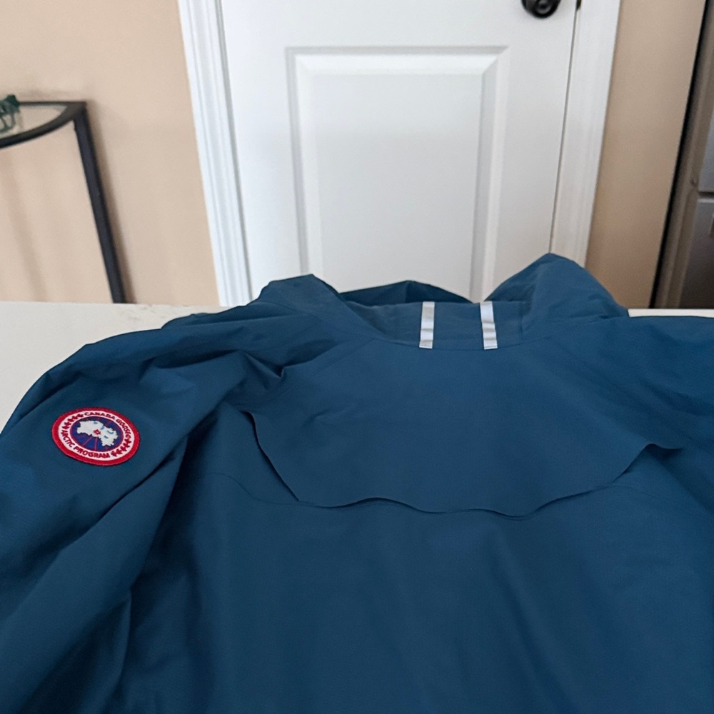 Canada Goose Teal Hooded Jacket - Picture 5 of 5